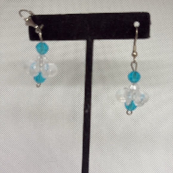 Vintage Clear Plastic Beaded Bracelet/Necklace (set of 2 pairs of earrings) Set - Picture 9 of 16